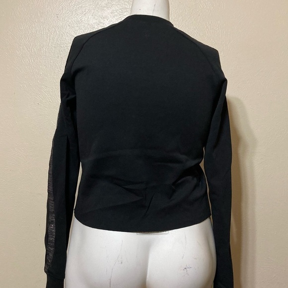 STRONG BY ZUMBA STRONG NATION long sleeve crop top with glittery piping Med NWT - Picture 10 of 15